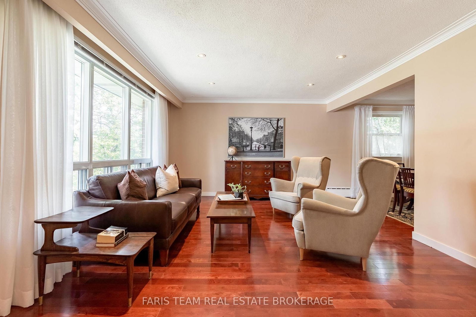 90 Bedford Park Avenue • Richmond Hill, ON photo 12