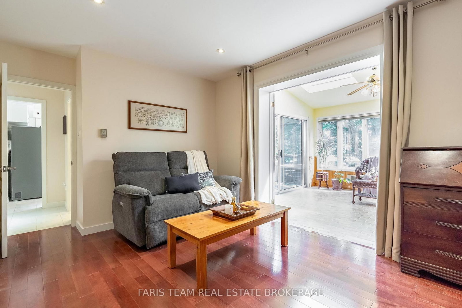 90 Bedford Park Avenue • Richmond Hill, ON photo 16