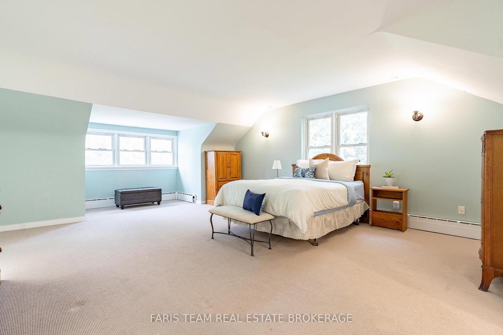 90 Bedford Park Avenue • Richmond Hill, ON photo 21