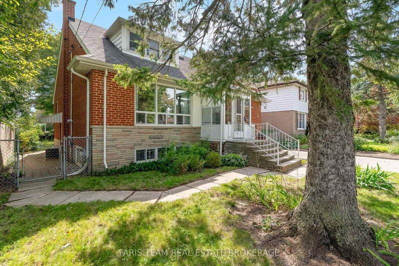 90 Bedford Park Avenue
