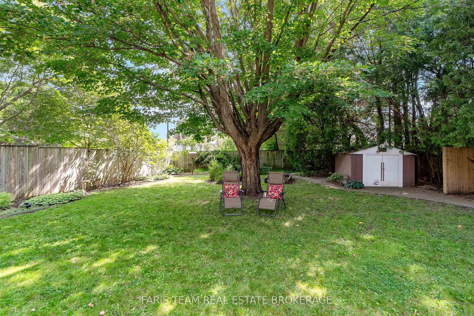 90 Bedford Park Avenue • Richmond Hill, ON photo 39