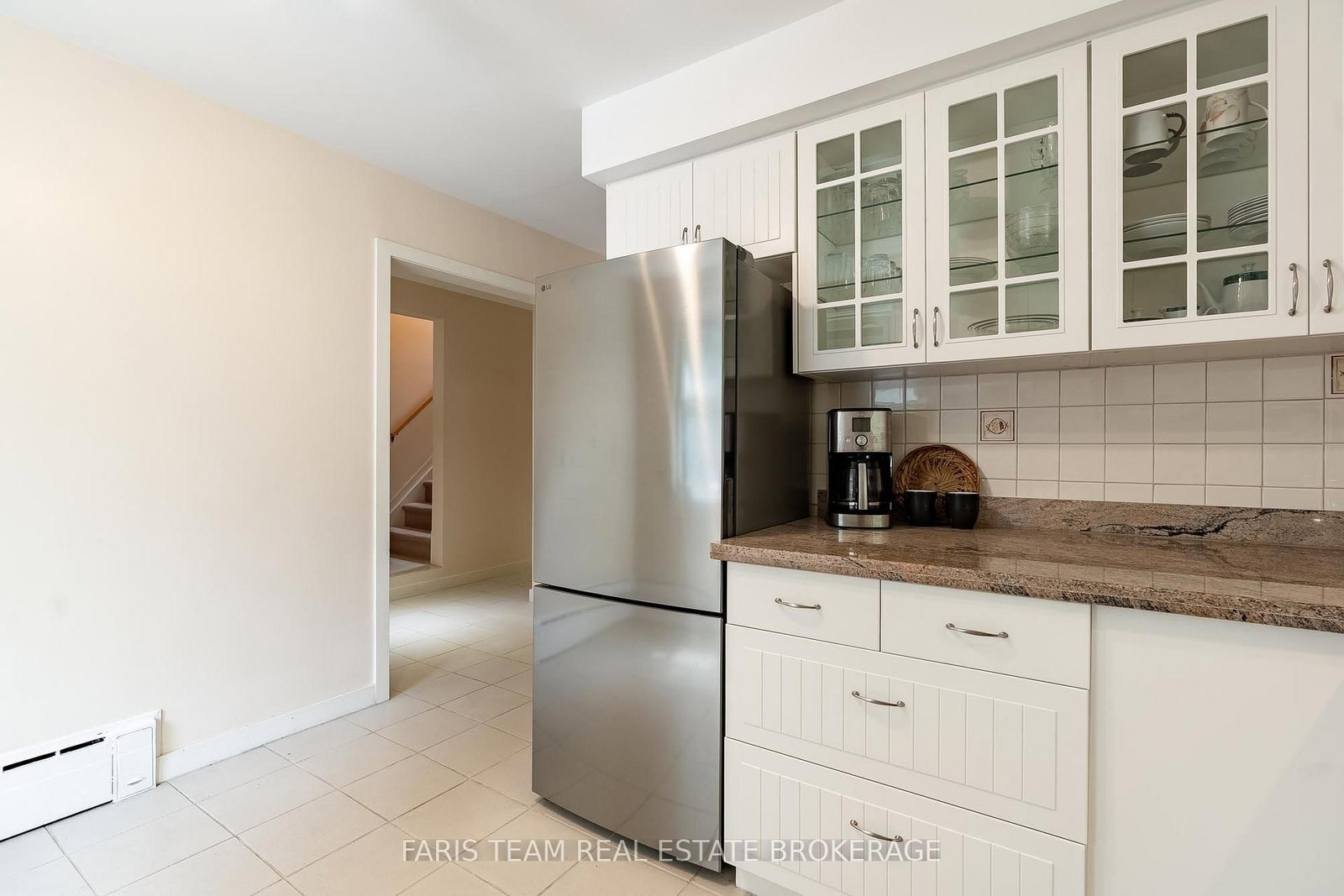 90 Bedford Park Avenue • Richmond Hill, ON photo 9