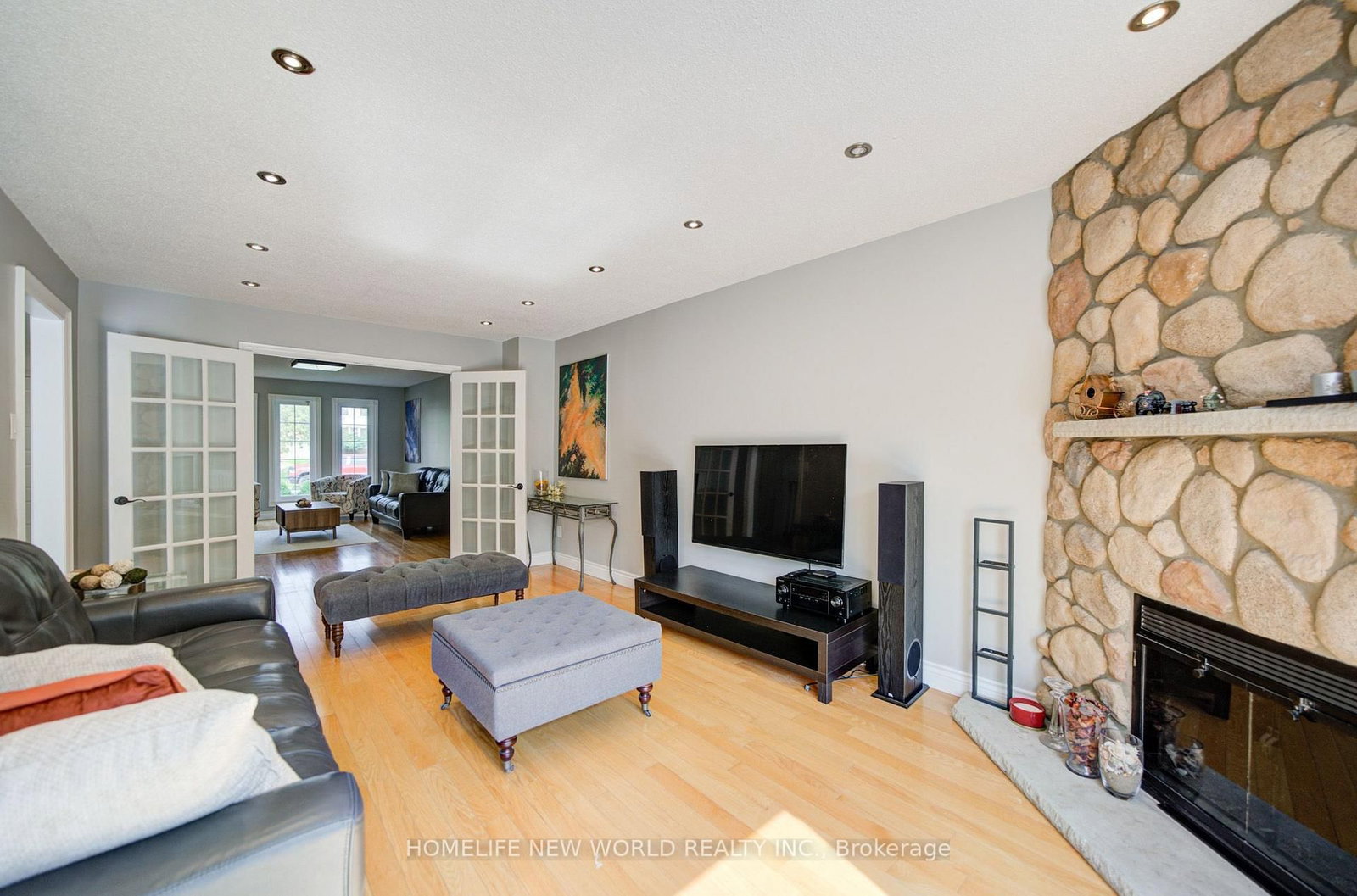 12 Bellside Drive • Markham, ON photo 12