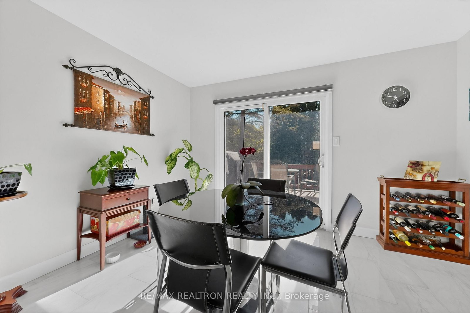 3 Earls Court • East Gwillimbury, ON photo 16