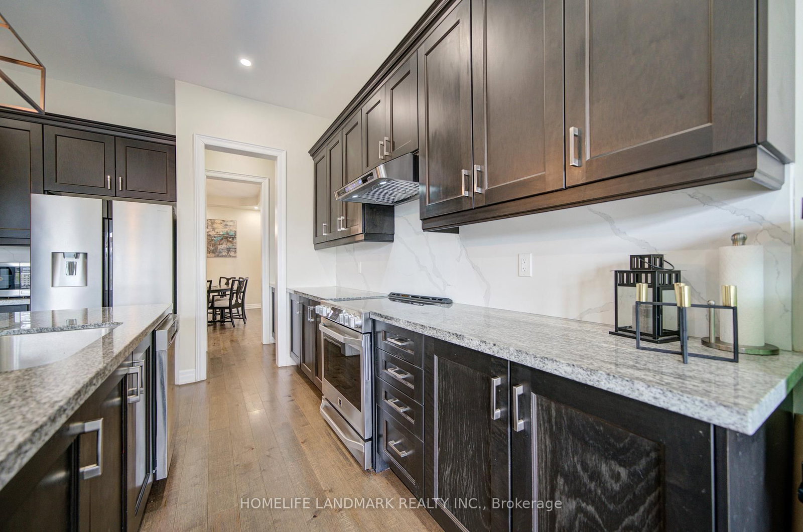 43 Mike Boshevski Court • Aurora, ON photo 13