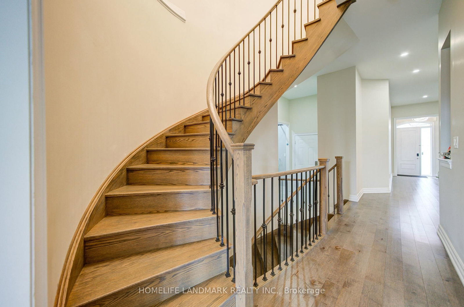 43 Mike Boshevski Court • Aurora, ON photo 23