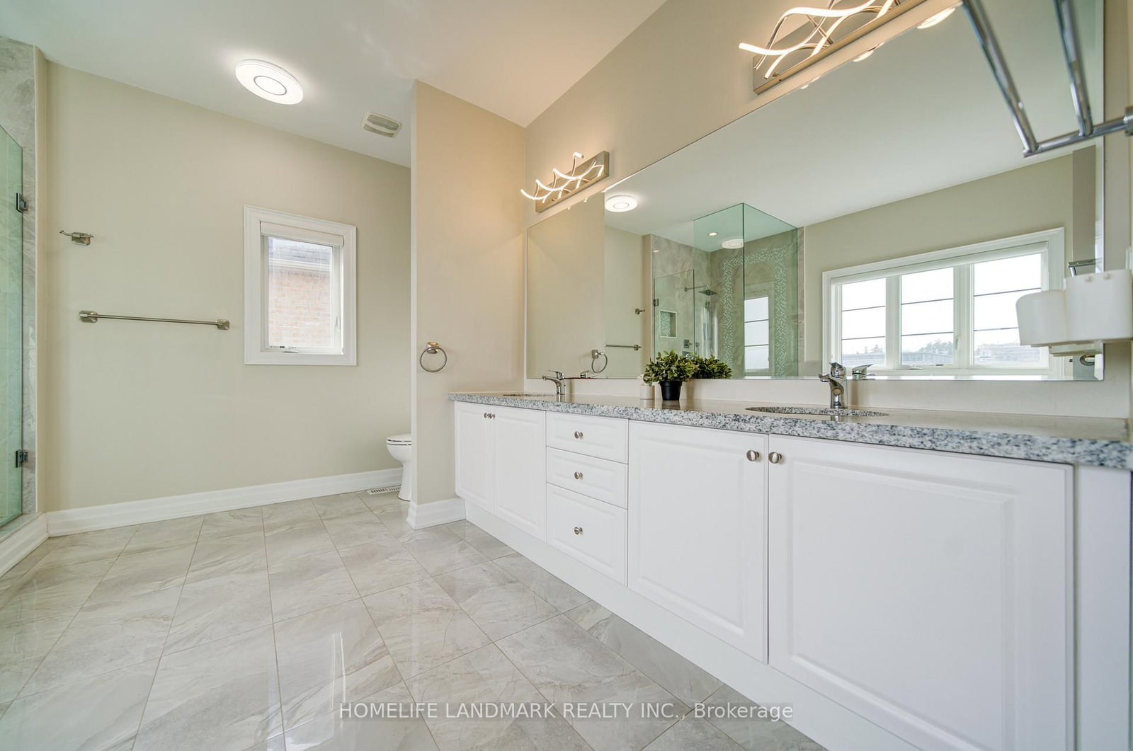43 Mike Boshevski Court • Aurora, ON photo 29