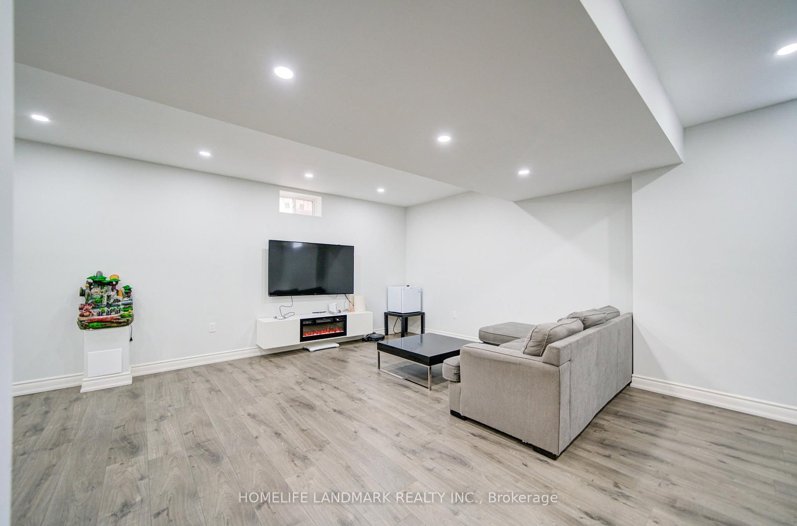 43 Mike Boshevski Court • Aurora, ON photo 40