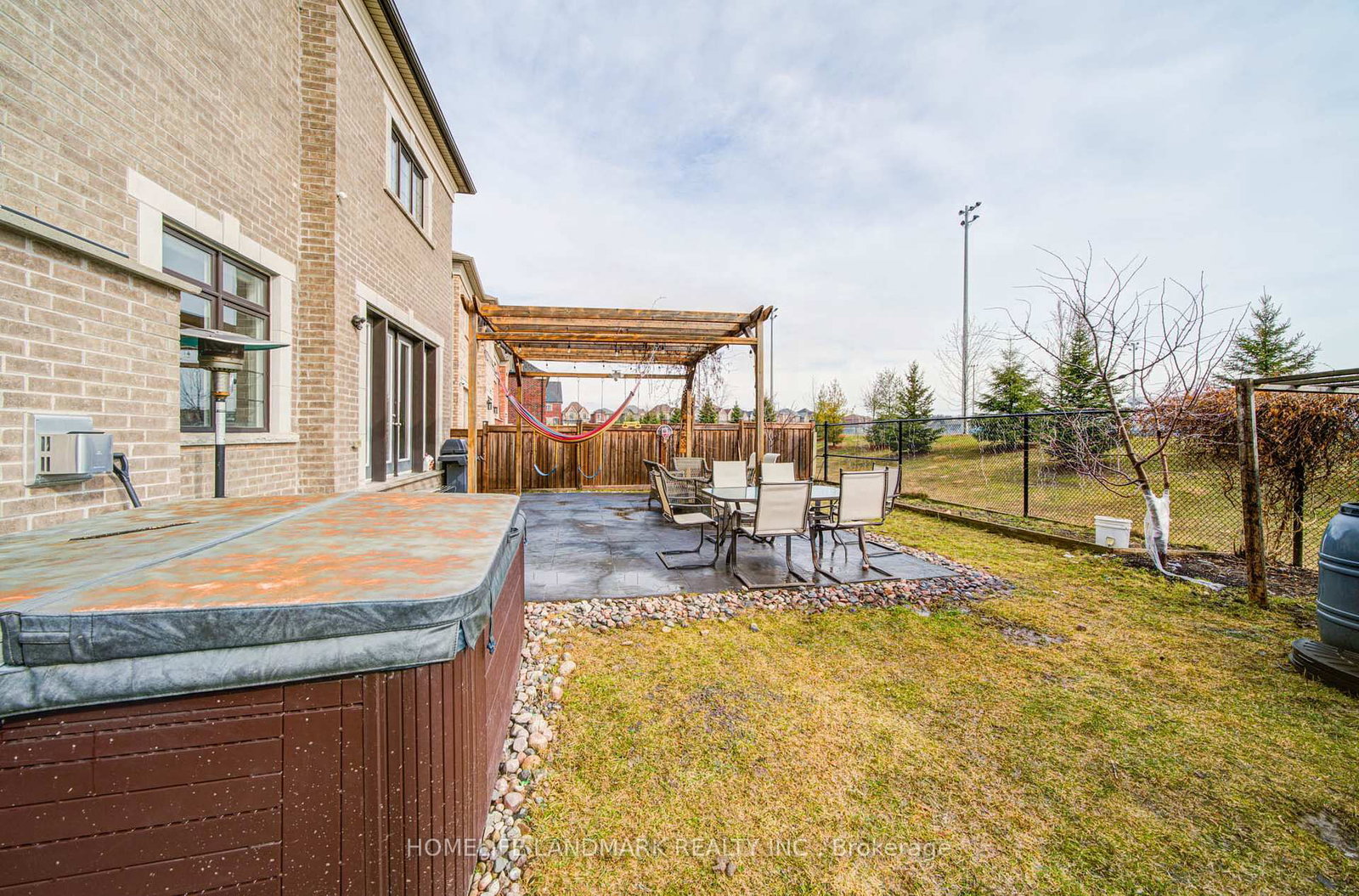 43 Mike Boshevski Court • Aurora, ON photo 50