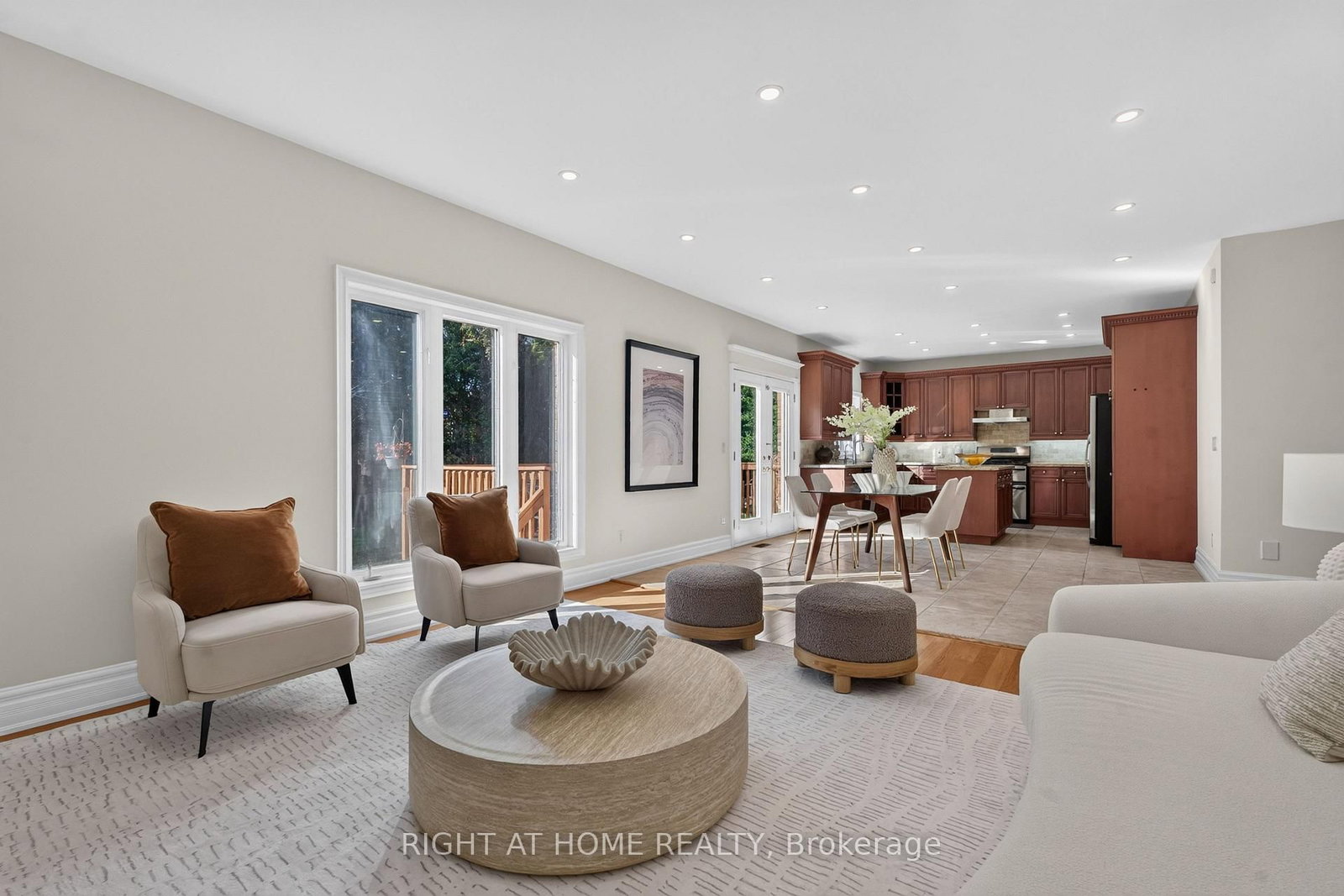 23 Mackay Drive • Richmond Hill, ON photo 18