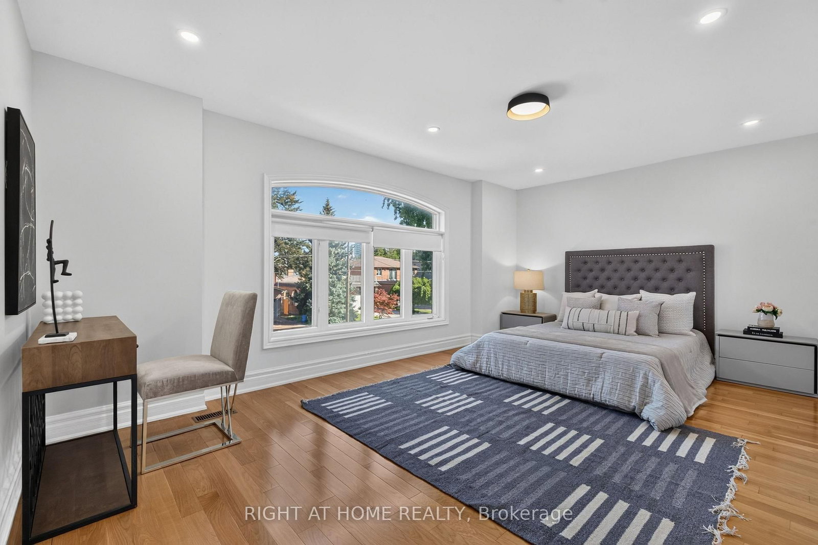 23 Mackay Drive • Richmond Hill, ON photo 38