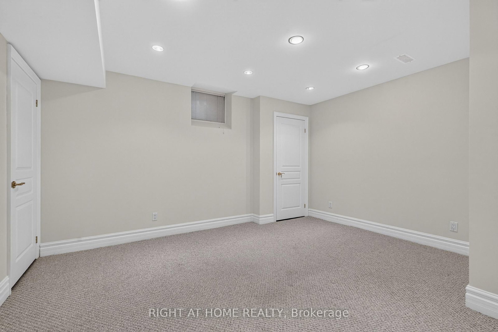 23 Mackay Drive • Richmond Hill, ON photo 45