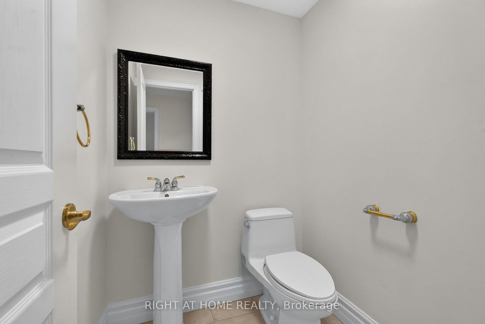 23 Mackay Drive • Richmond Hill, ON photo 46