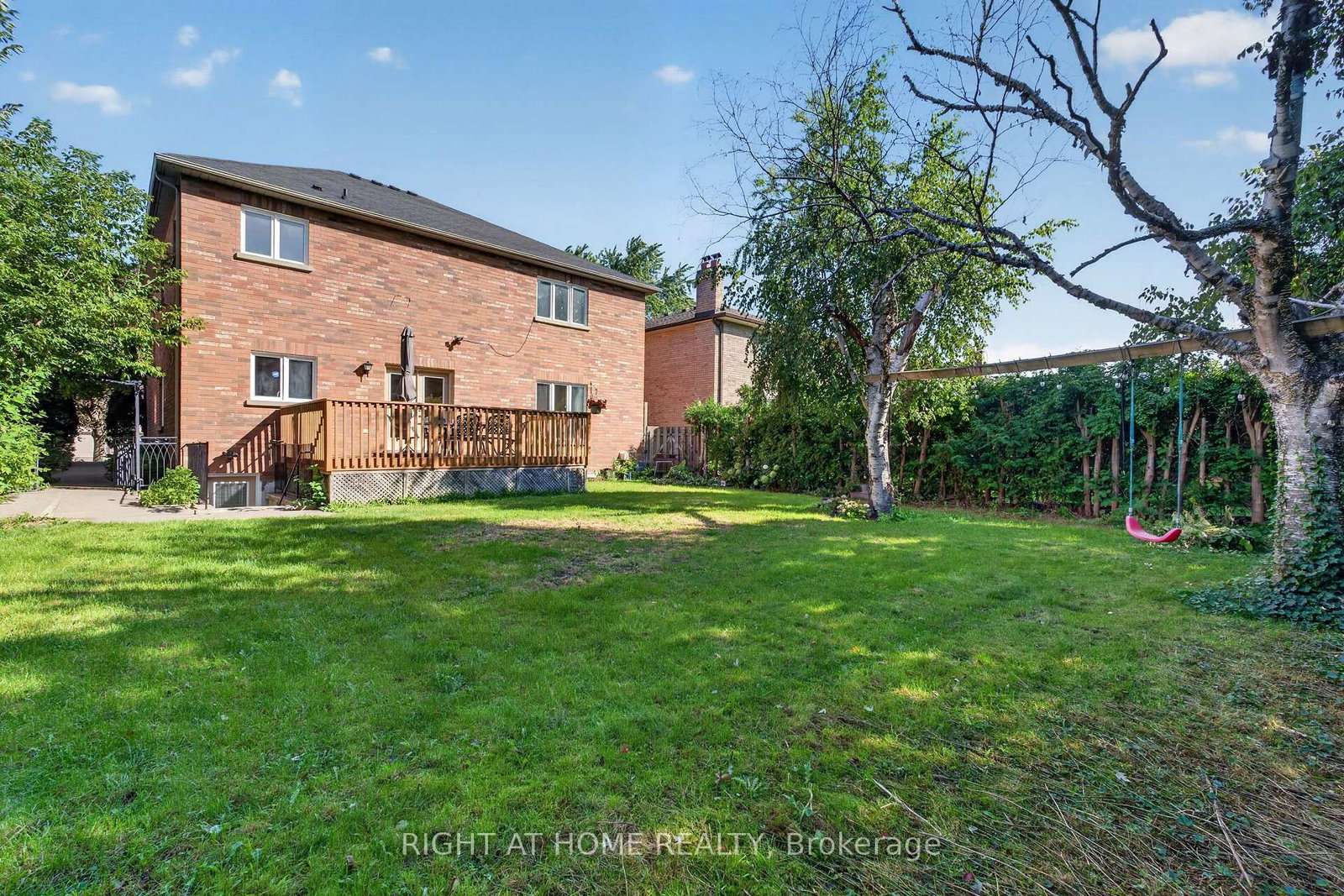 23 Mackay Drive • Richmond Hill, ON photo 50