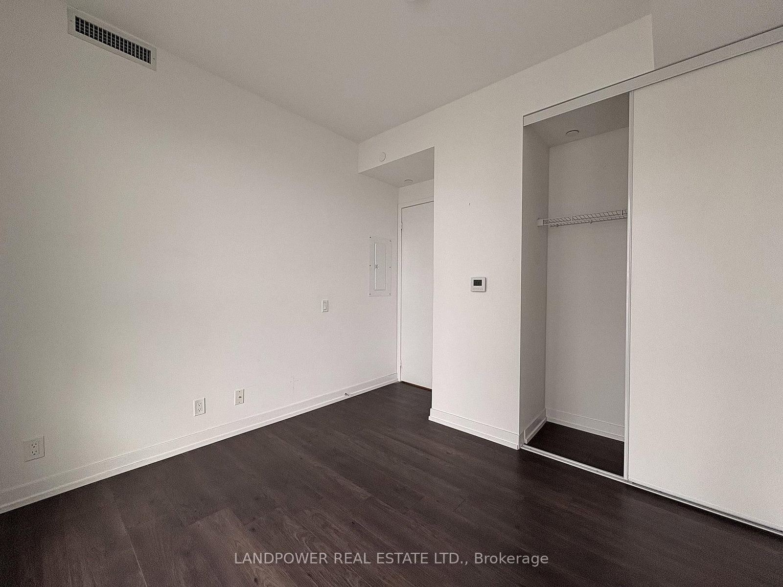 3006-950 Portage Pkwy, Vaughan, view 10