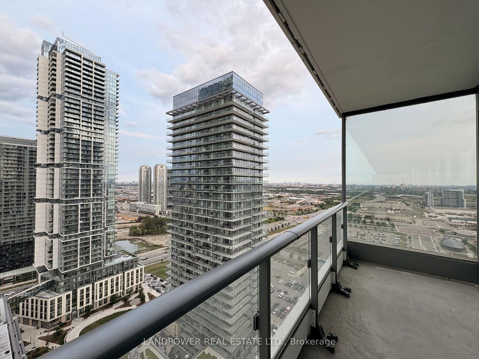 3006-950 Portage Pkwy, Vaughan, view 12