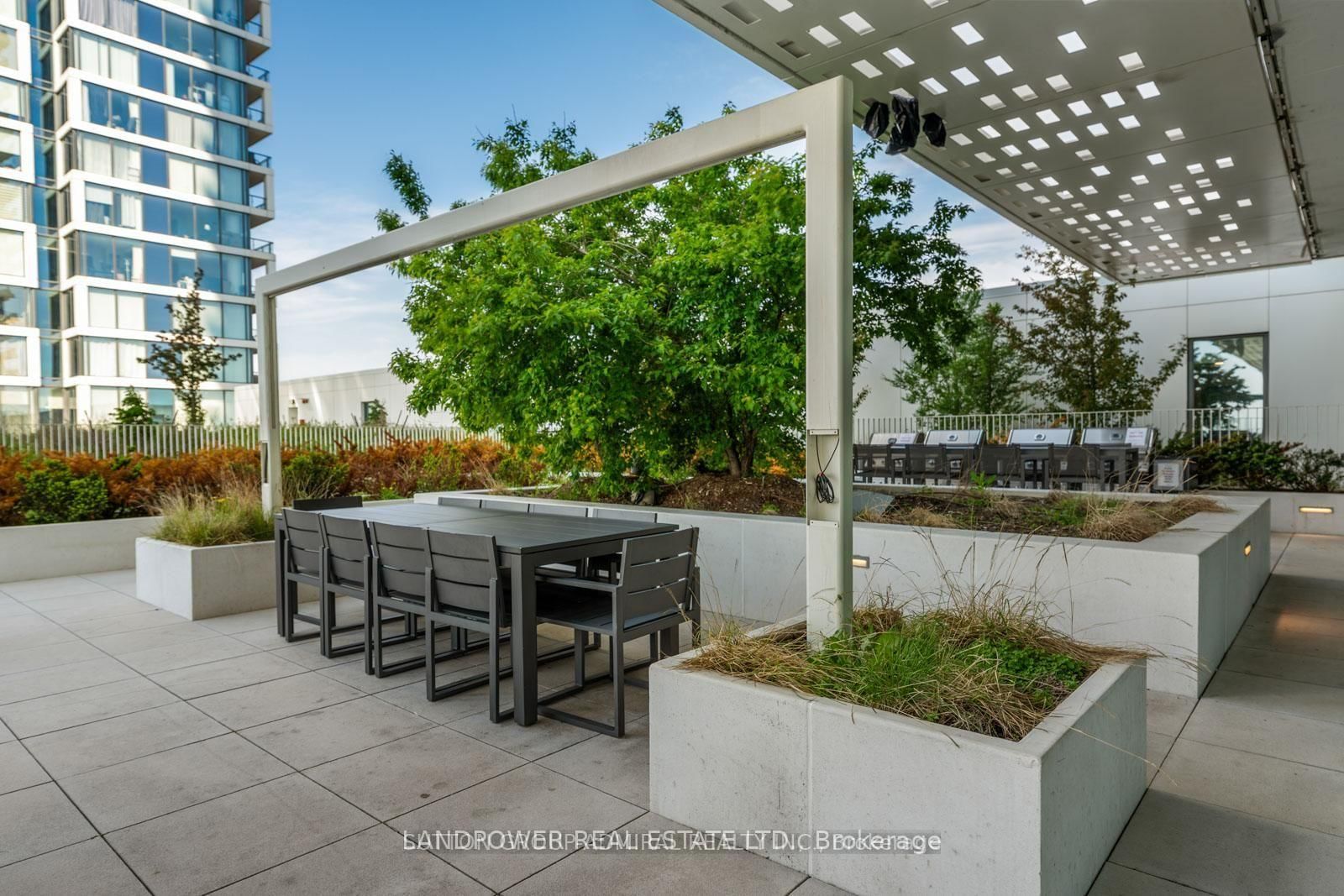 3006-950 Portage Pkwy, Vaughan, view 21