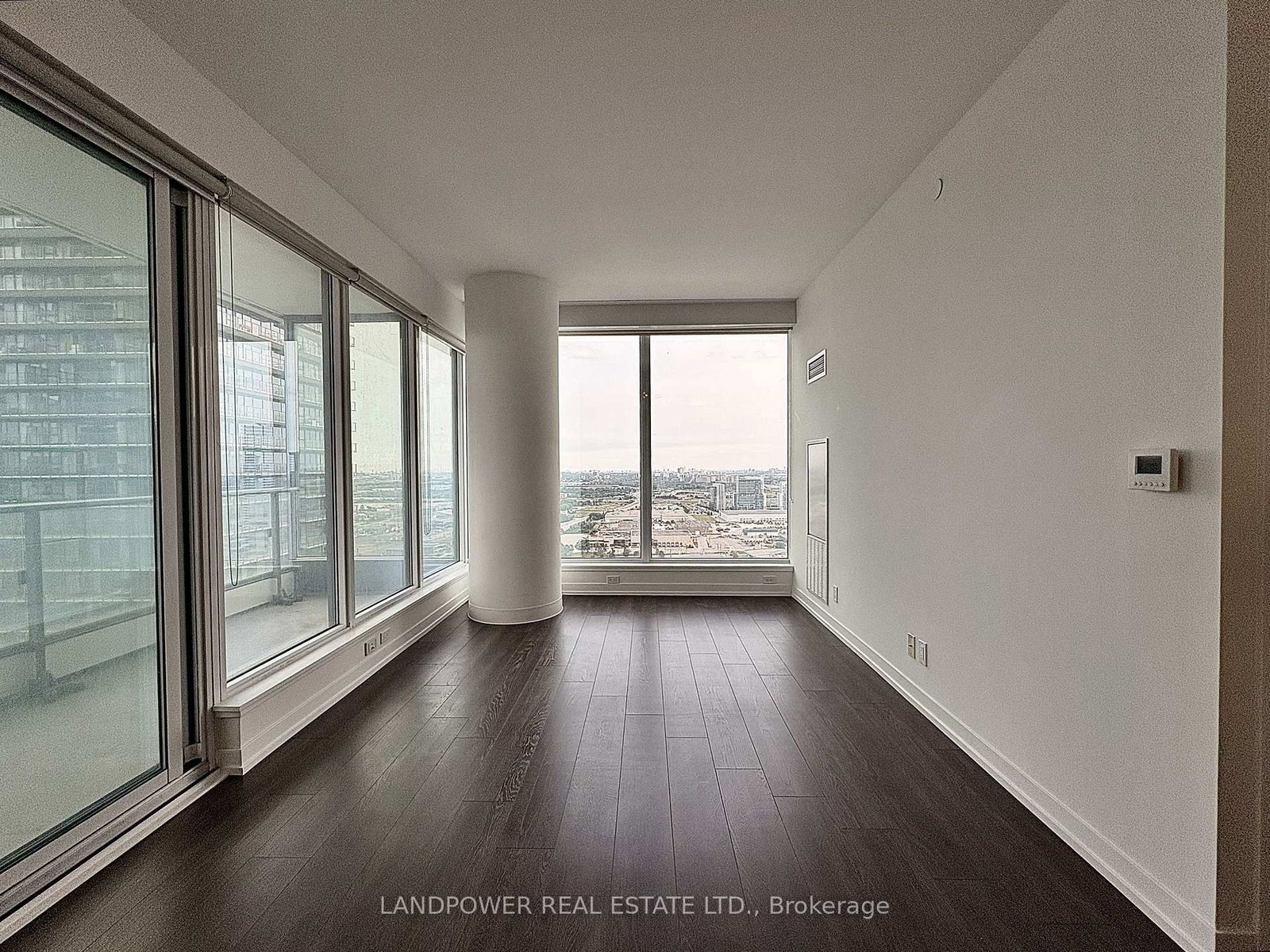3006-950 Portage Pkwy, Vaughan, view 4