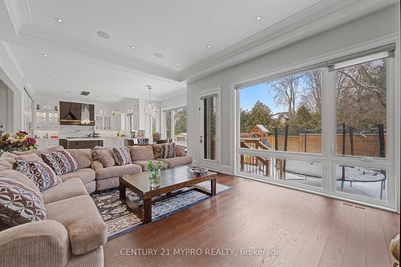 20 Uplands Ave, Vaughan, view 14