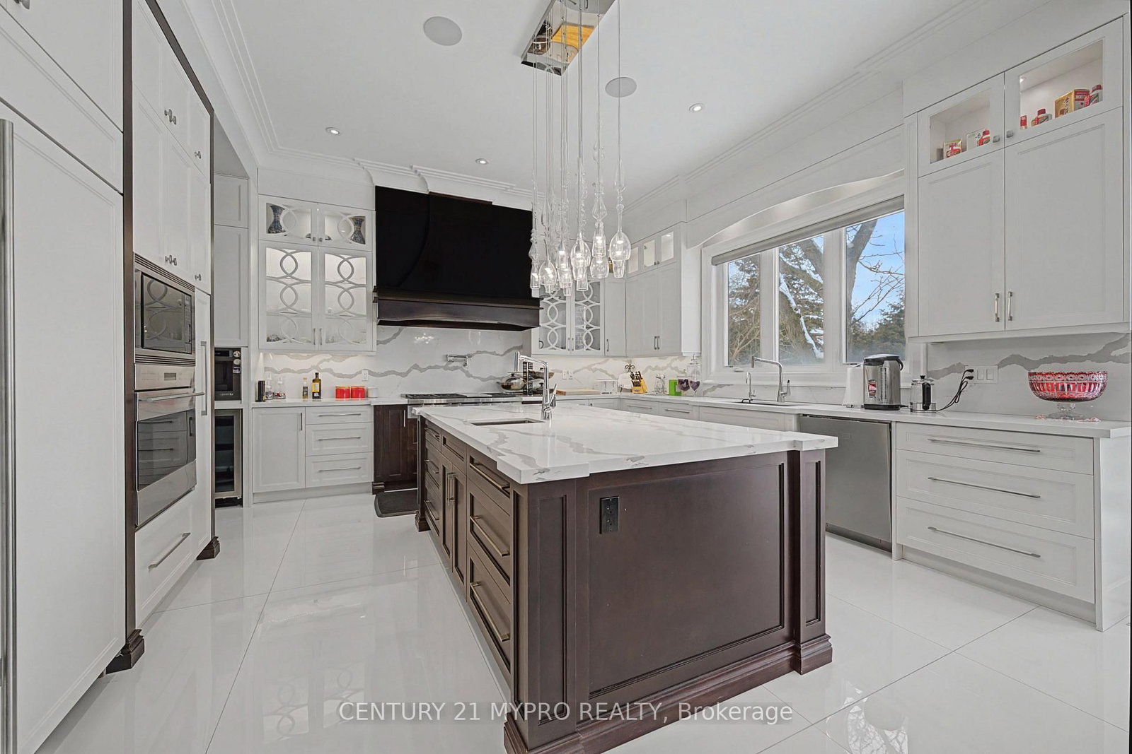20 Uplands Ave, Vaughan, view 16