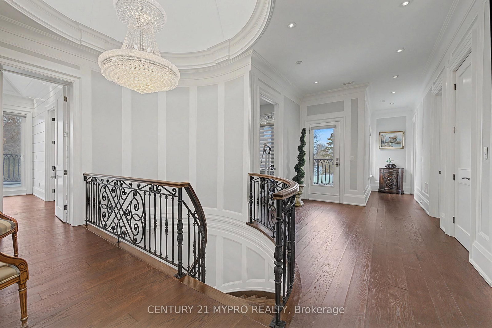 20 Uplands Ave, Vaughan, view 19