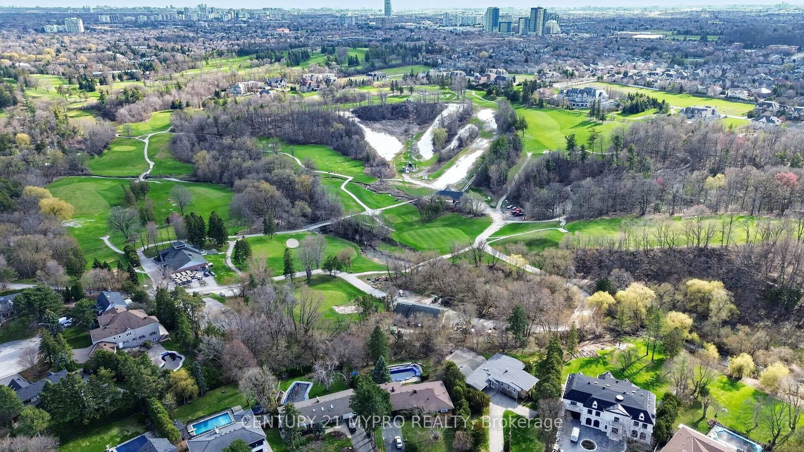 20 Uplands Ave, Vaughan, view 4