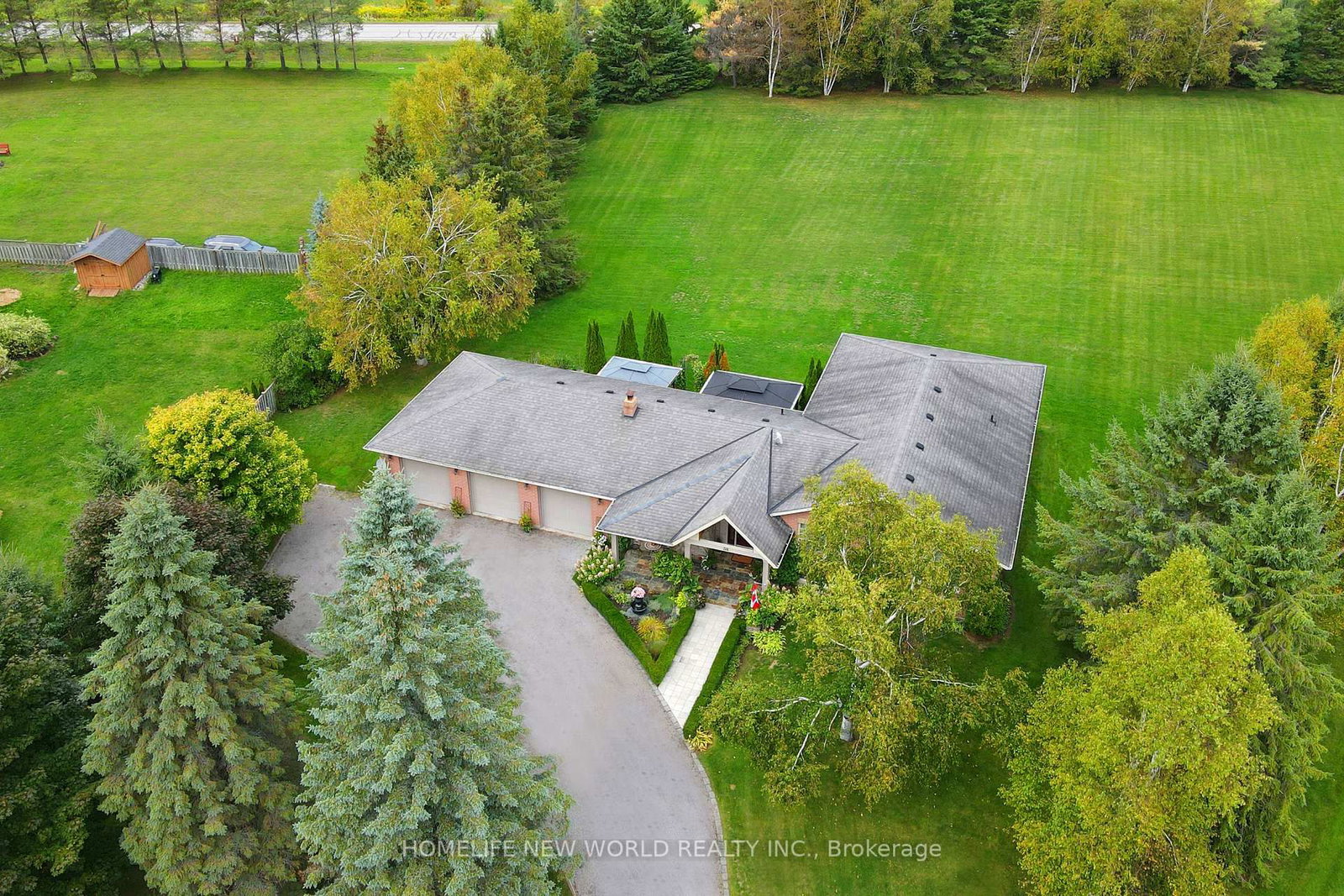 38 Audubon Way • Georgina, ON photo 6