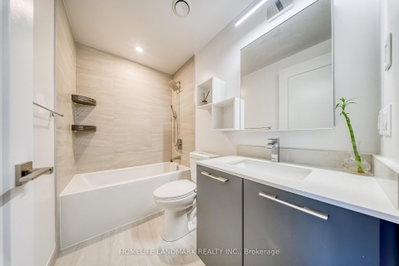 8 Water Walk Drive • #308 • Markham, ON photo 5
