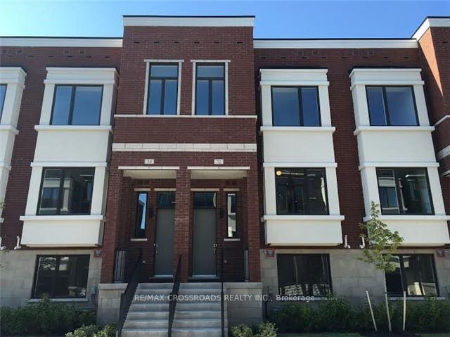 32 Ambler Lane