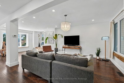 205 Sunset Crescent • Innisfil, ON photo 8
