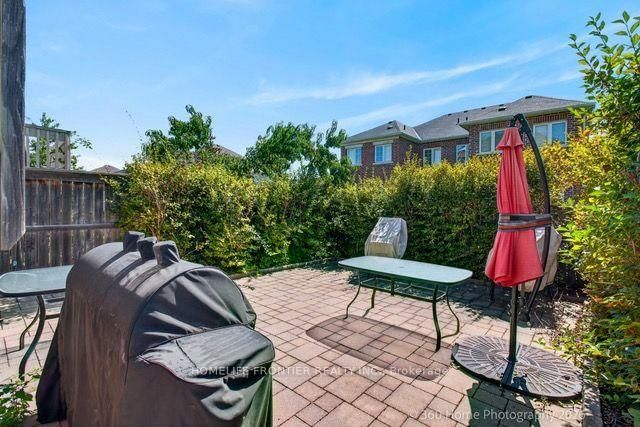 312 Lauderdale Dr, Vaughan, view 11