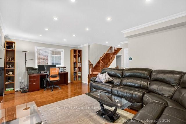 312 Lauderdale Dr, Vaughan, view 12