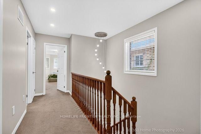 312 Lauderdale Dr, Vaughan, view 17