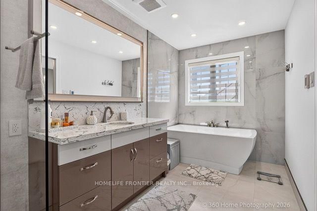 312 Lauderdale Dr, Vaughan, view 18