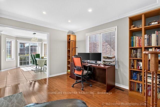 312 Lauderdale Dr, Vaughan, view 4