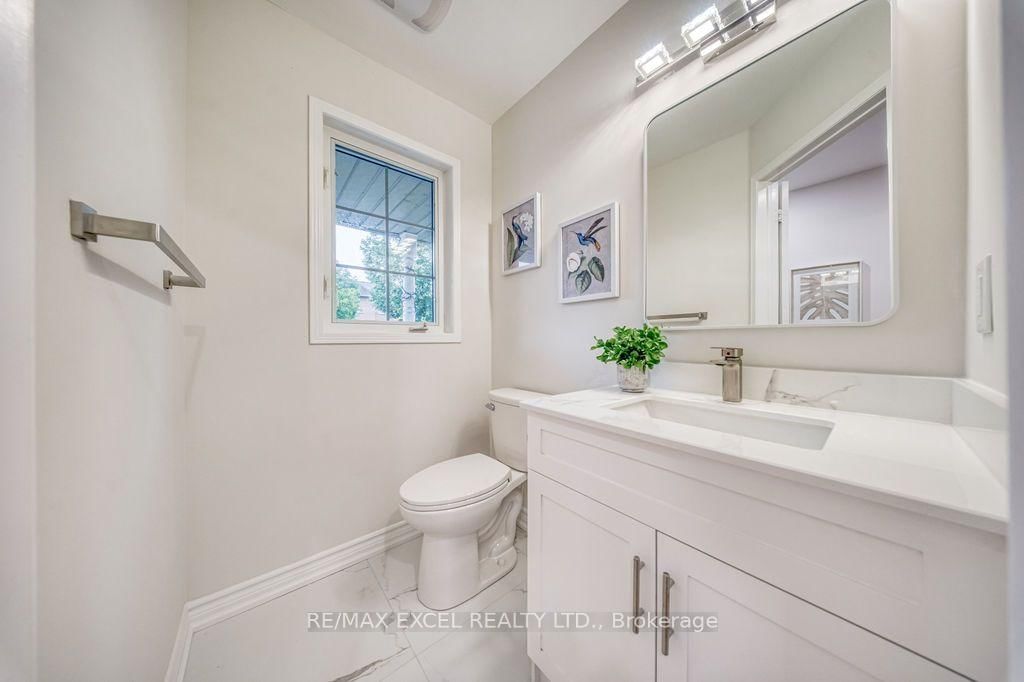 561 Caboto Trail • Markham, ON photo 16
