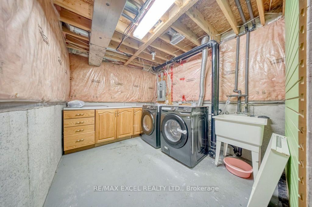 561 Caboto Trail • Markham, ON photo 29