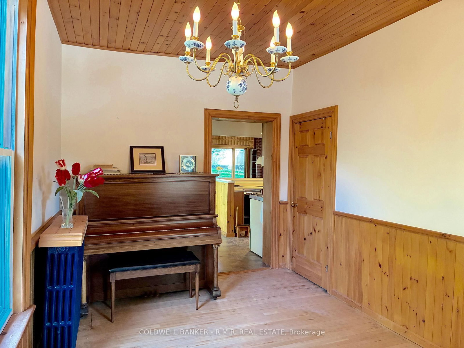 35 Main Street S • Uxbridge, ON photo 12