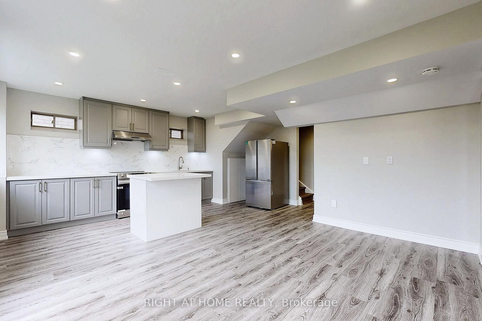 Basement-198 Boundary Blvd, Whitchurch-Stouffville, view 11