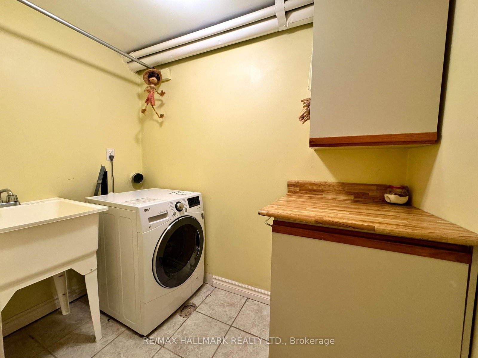 Bsmnt-3 Richbell St, Vaughan, view 8