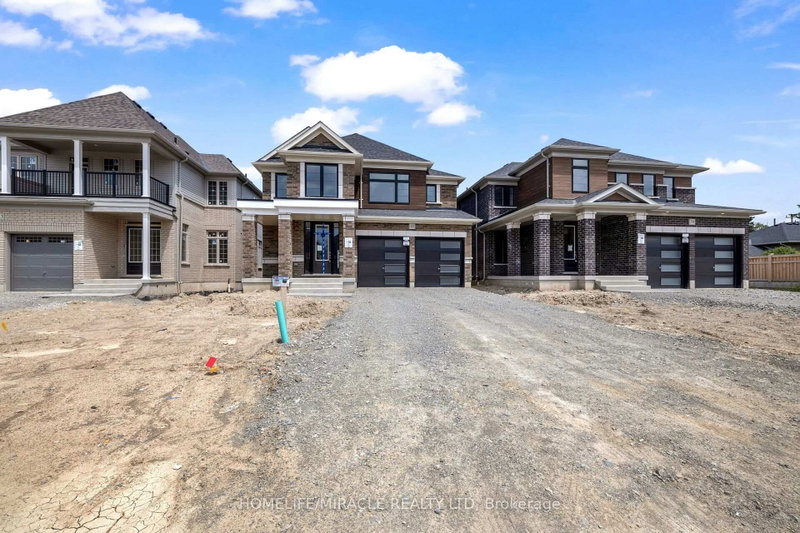 41 Sandhill Crescent