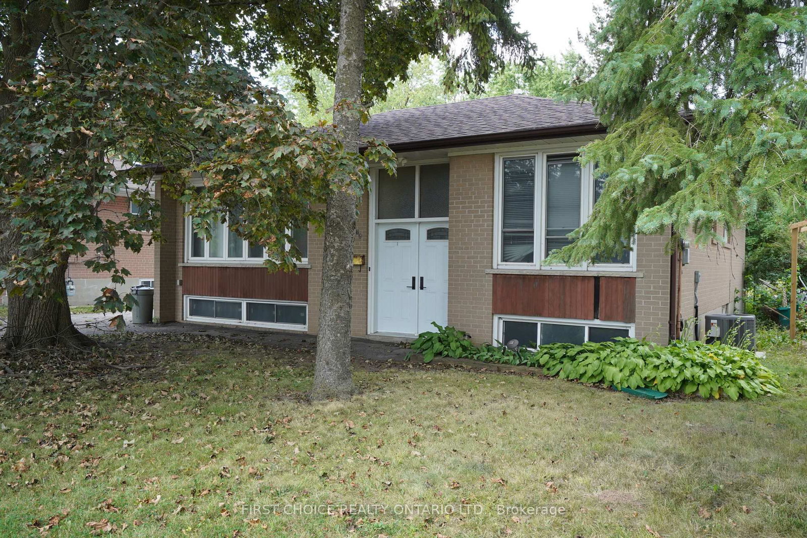 172 Colborne Avenue • Richmond Hill, ON photo 12