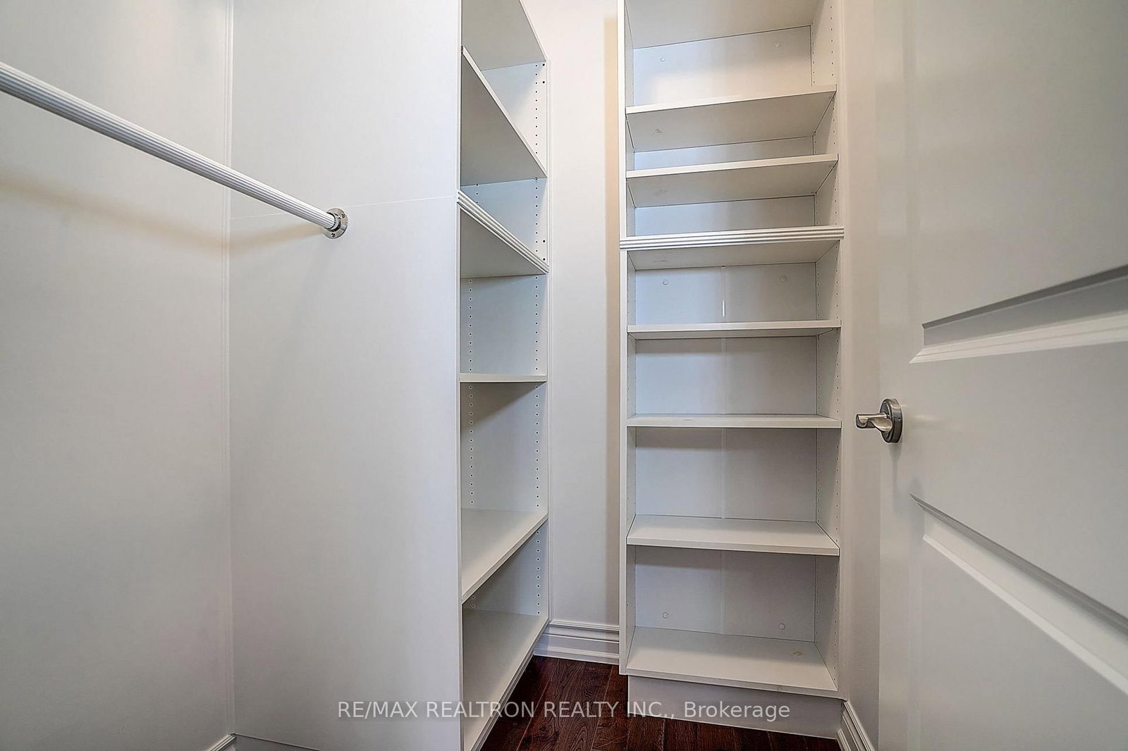 11-10060 Keele St, Vaughan, view 26