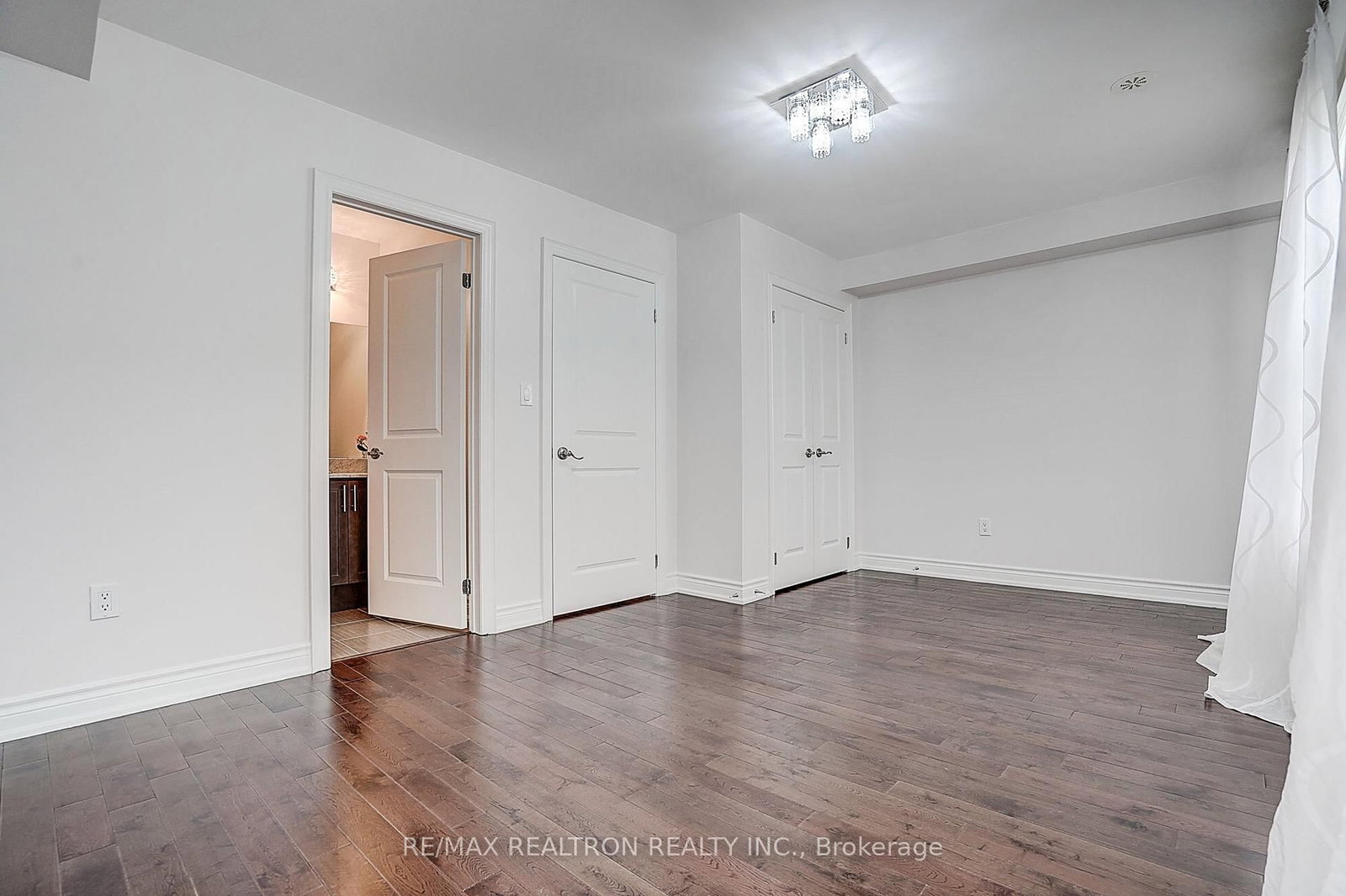 11-10060 Keele St, Vaughan, view 29