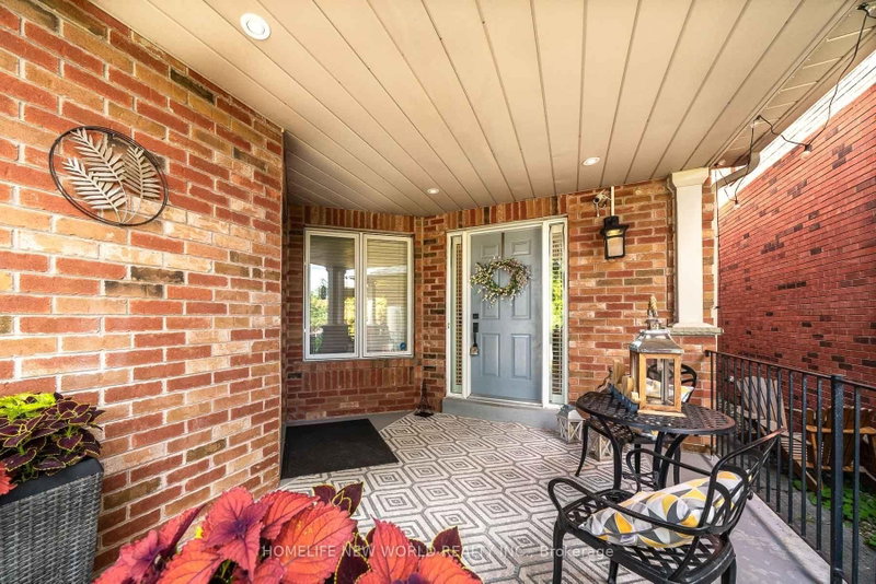 397 Hewitt Circle