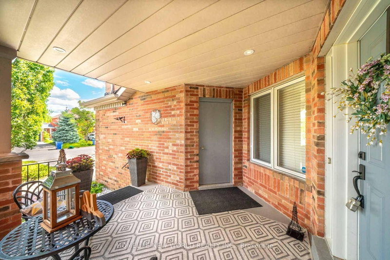 397 Hewitt Circle