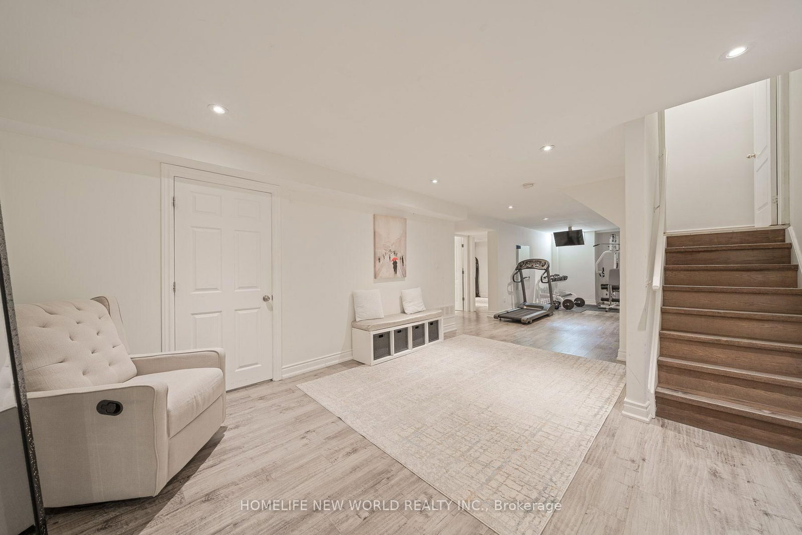 397 Hewitt Circle • Newmarket, ON photo 36