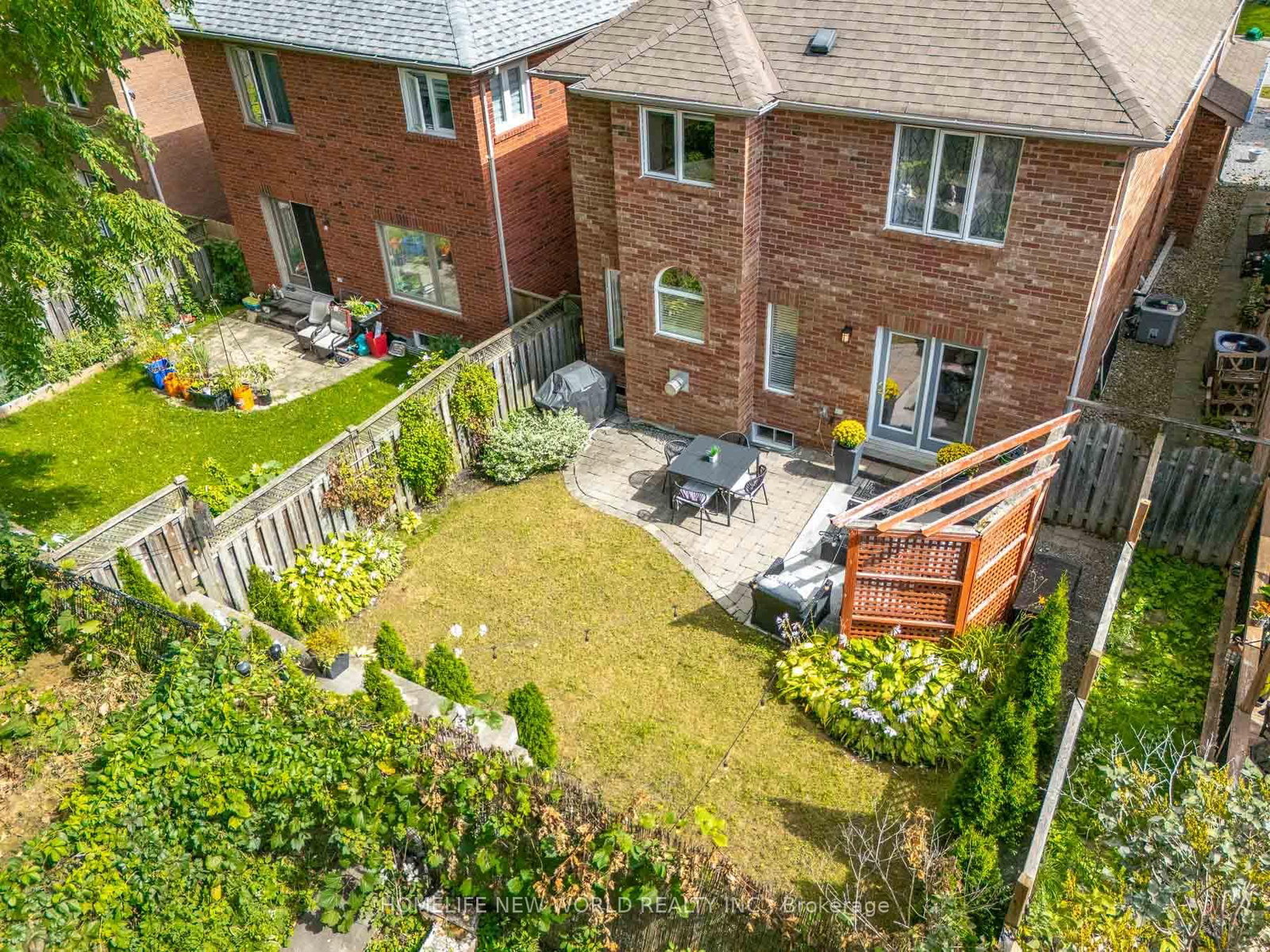 397 Hewitt Circle • Newmarket, ON photo 44