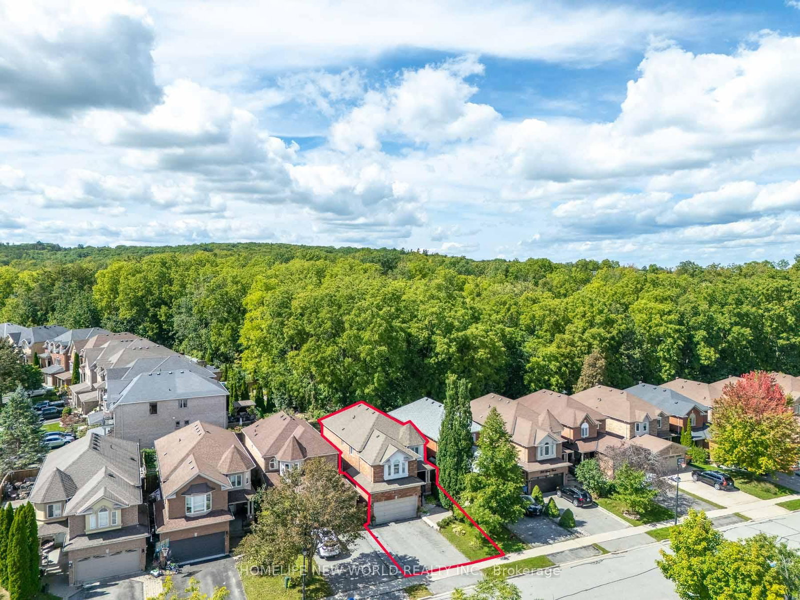 397 Hewitt Circle • Newmarket, ON photo 48