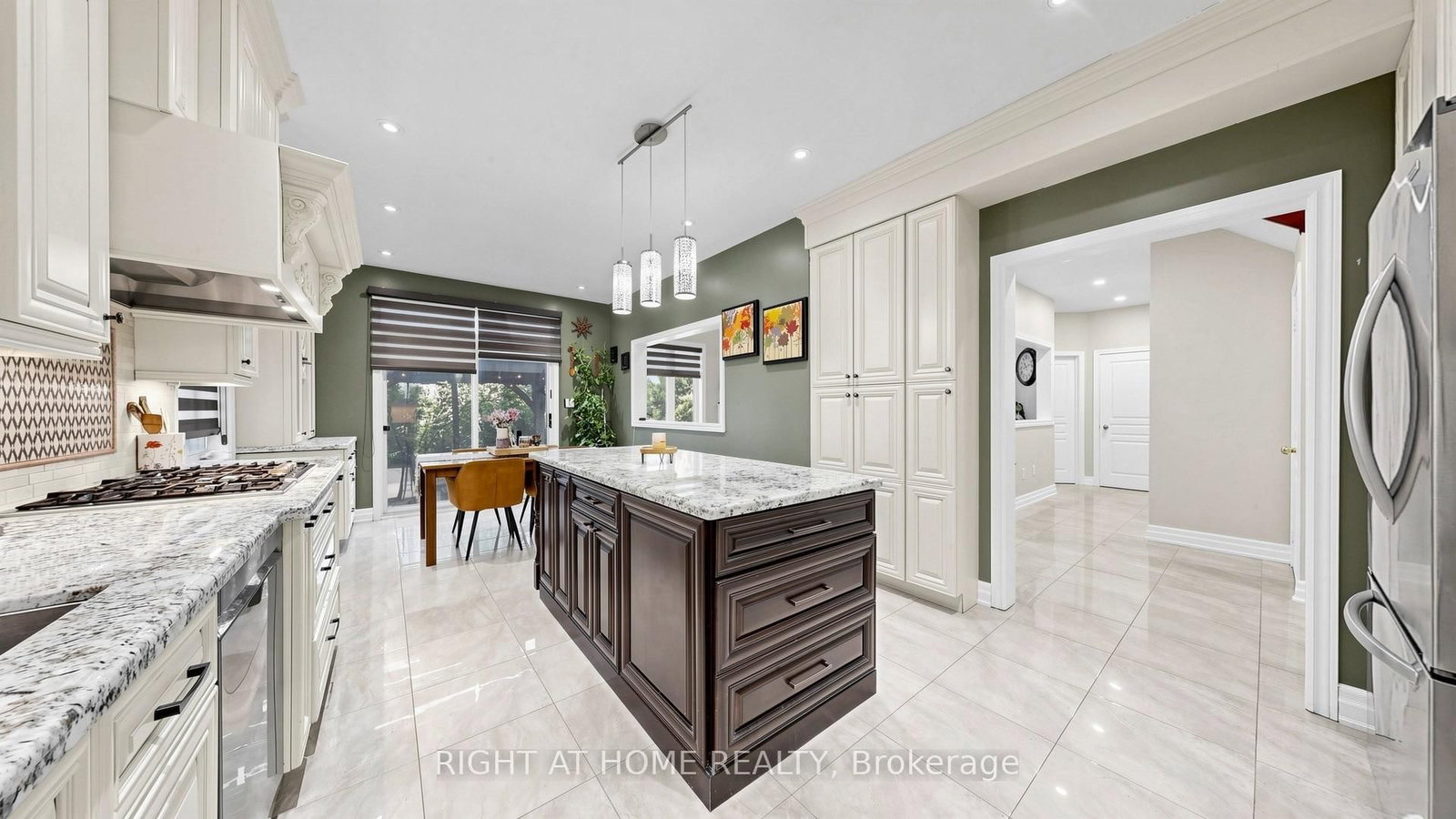 40 Chateau Dr, Vaughan, view 13